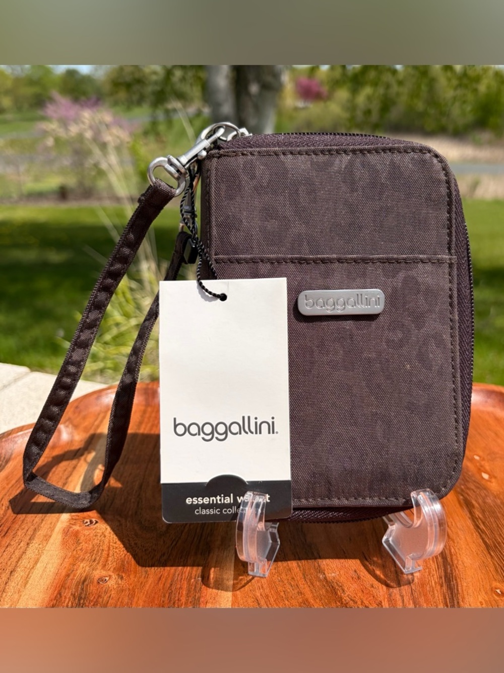 Baggallini Essential Wallet Charcoal Gray Cheetah Print NWT
